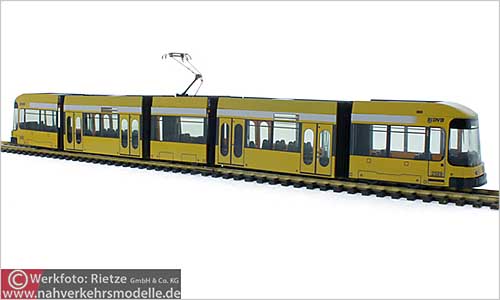 Rietze Straenbahnmodell Artikel STR01037 Duewag Z R D V B Dresden